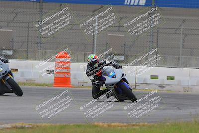 media/Oct-15-2022-Fastrack Riders (Sat) [[9a18b22502]]/Level2/Turn 9 1130am/